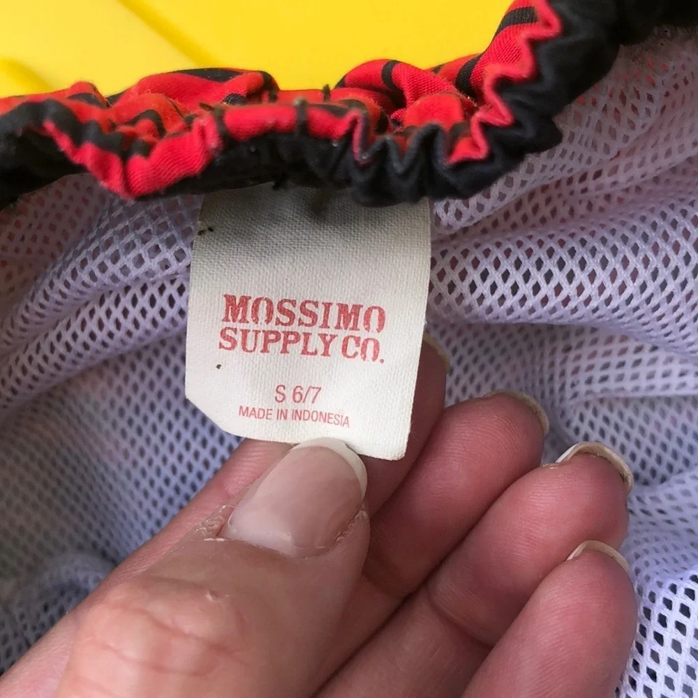 Mossimo swim trunks